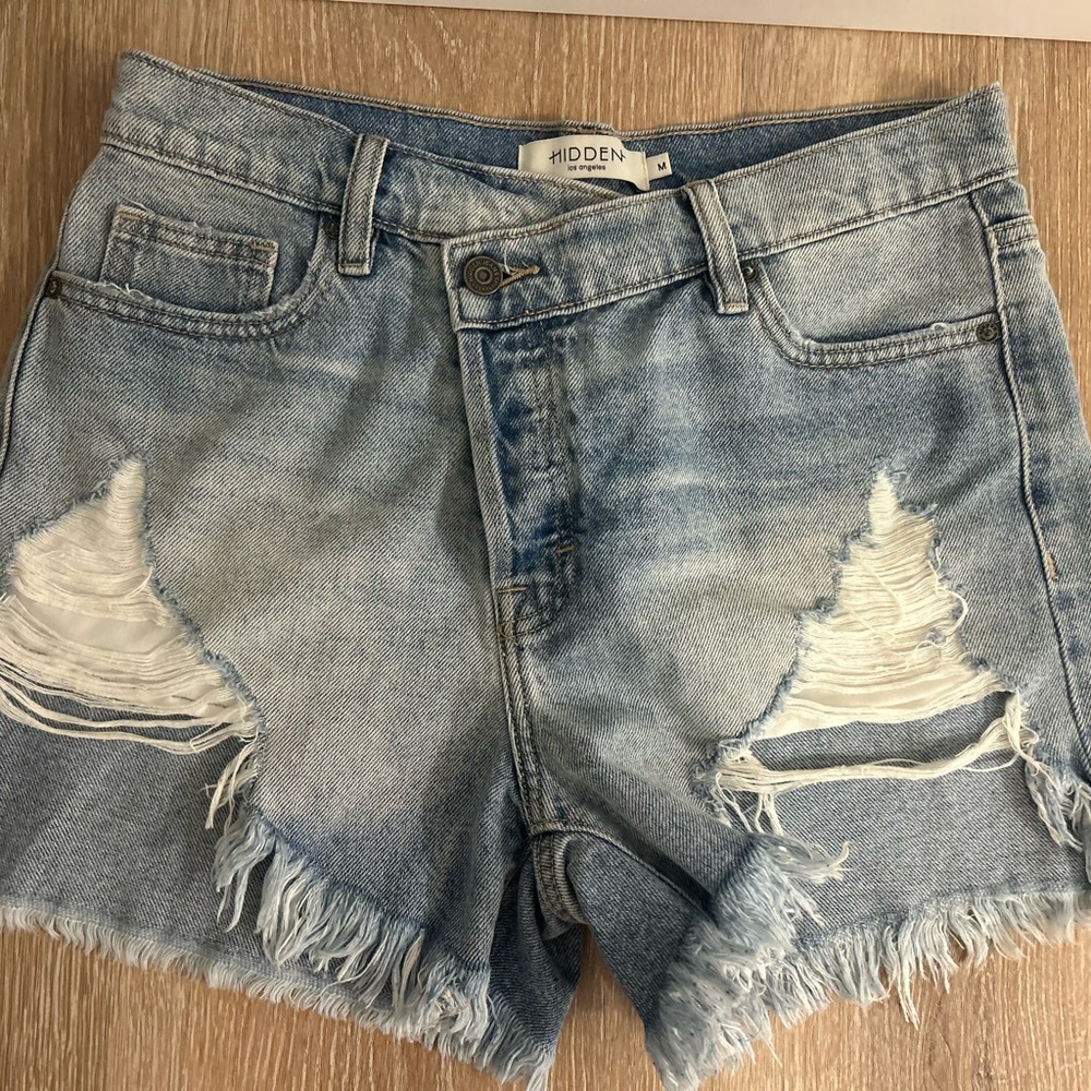 Women's Hidden Size Medium Distressed Denim Shorts - Light Blue